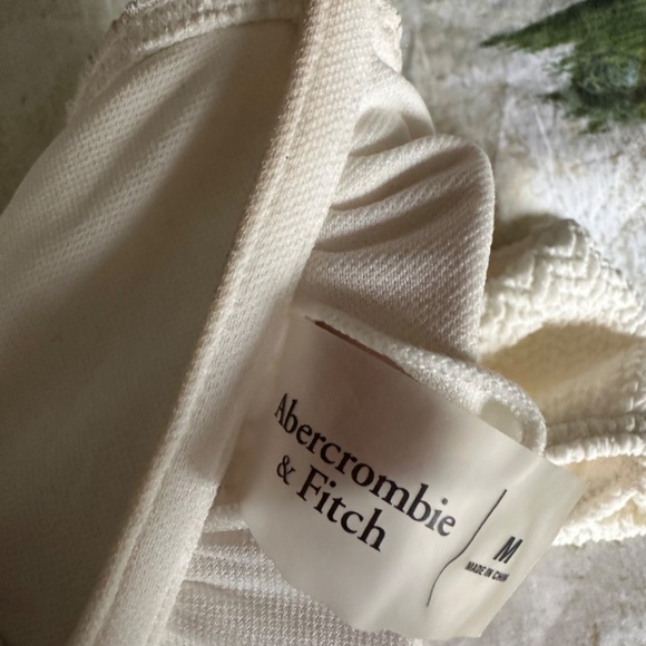 Abercrombie & Fitch ladies White textured high leg high waist bikini set medium - Picture 5 of 5